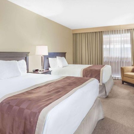 Baymont By Wyndham Red Deer Hotell Eksteriør bilde