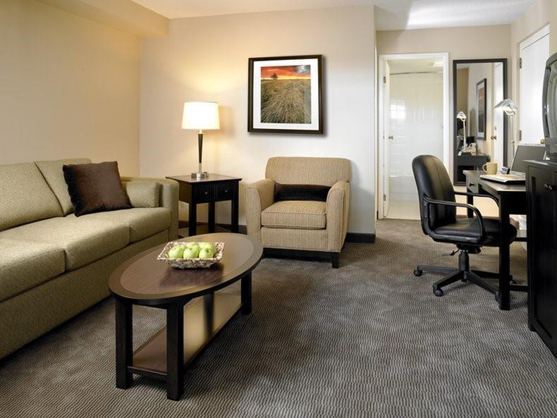 Baymont By Wyndham Red Deer Hotell Rom bilde