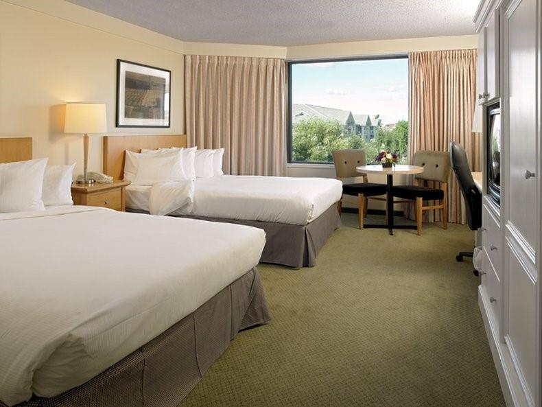 Baymont By Wyndham Red Deer Hotell Rom bilde