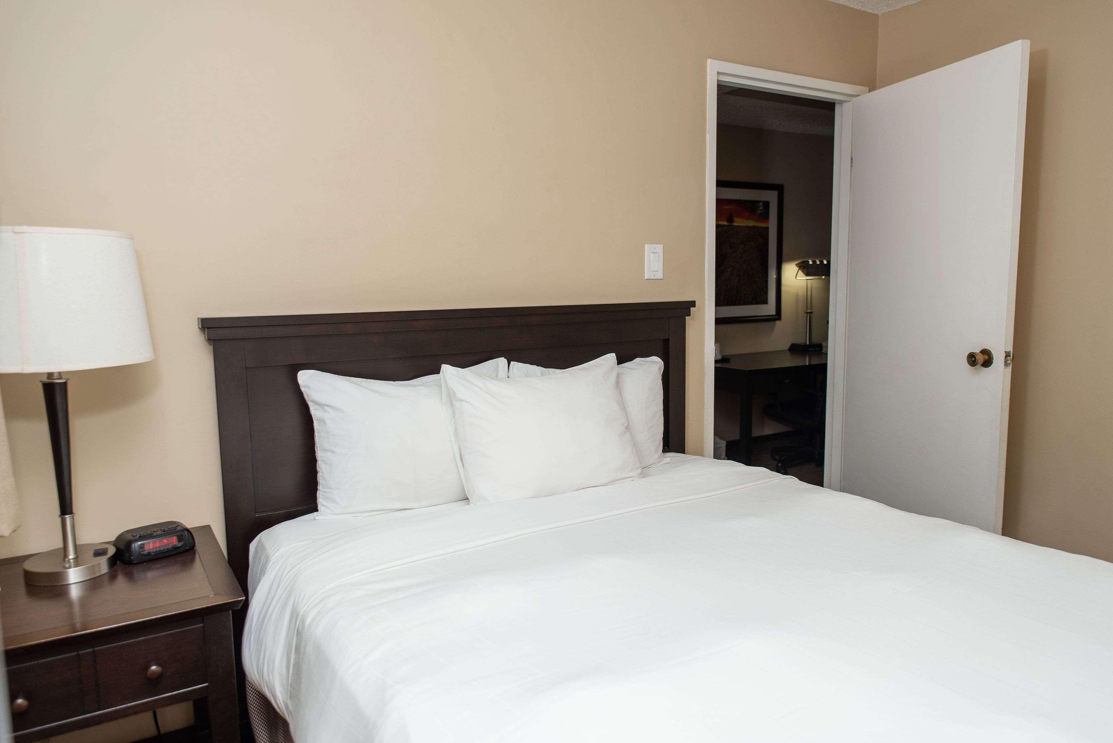 Baymont By Wyndham Red Deer Hotell Eksteriør bilde