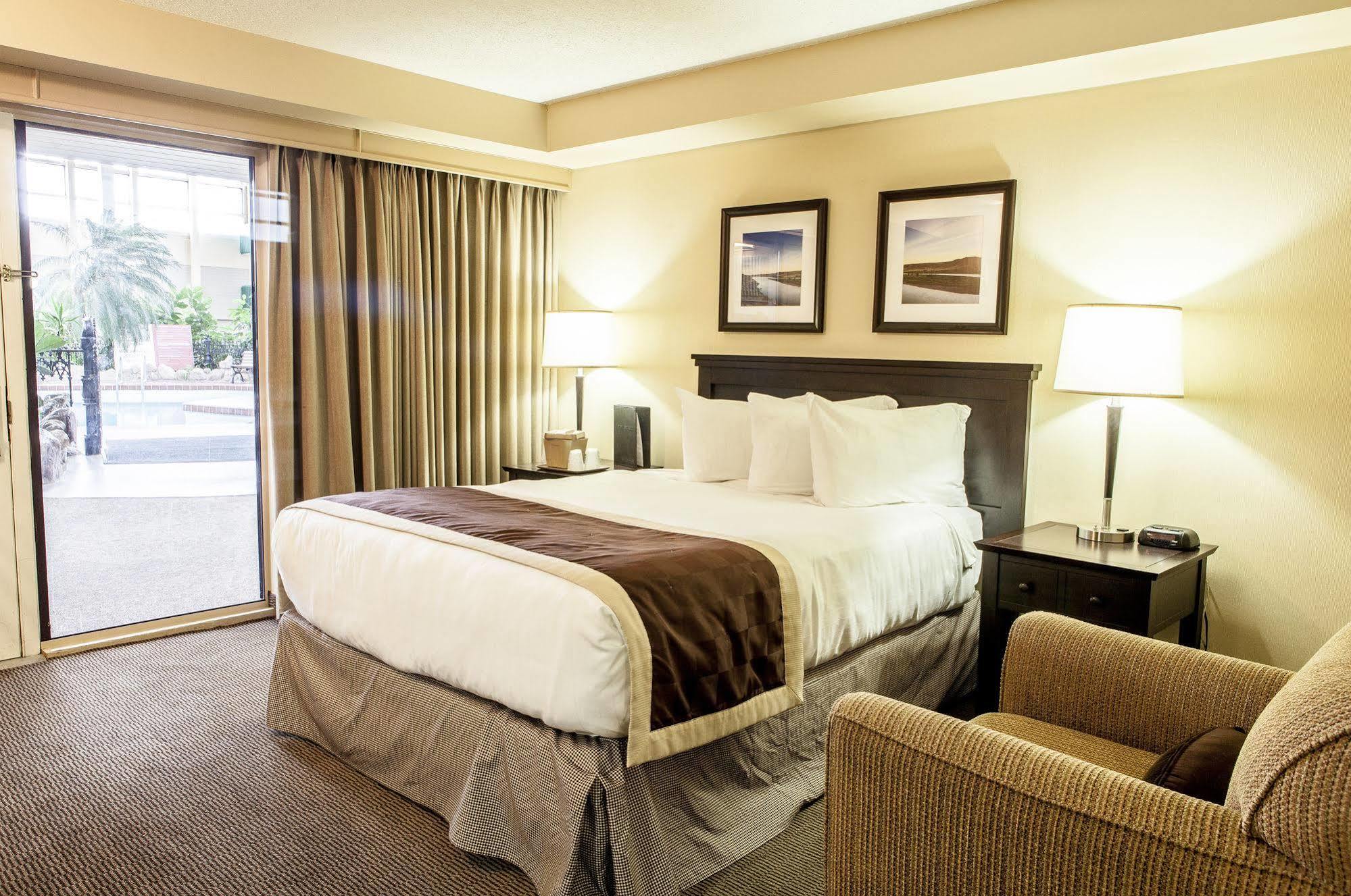 Baymont By Wyndham Red Deer Hotell Eksteriør bilde