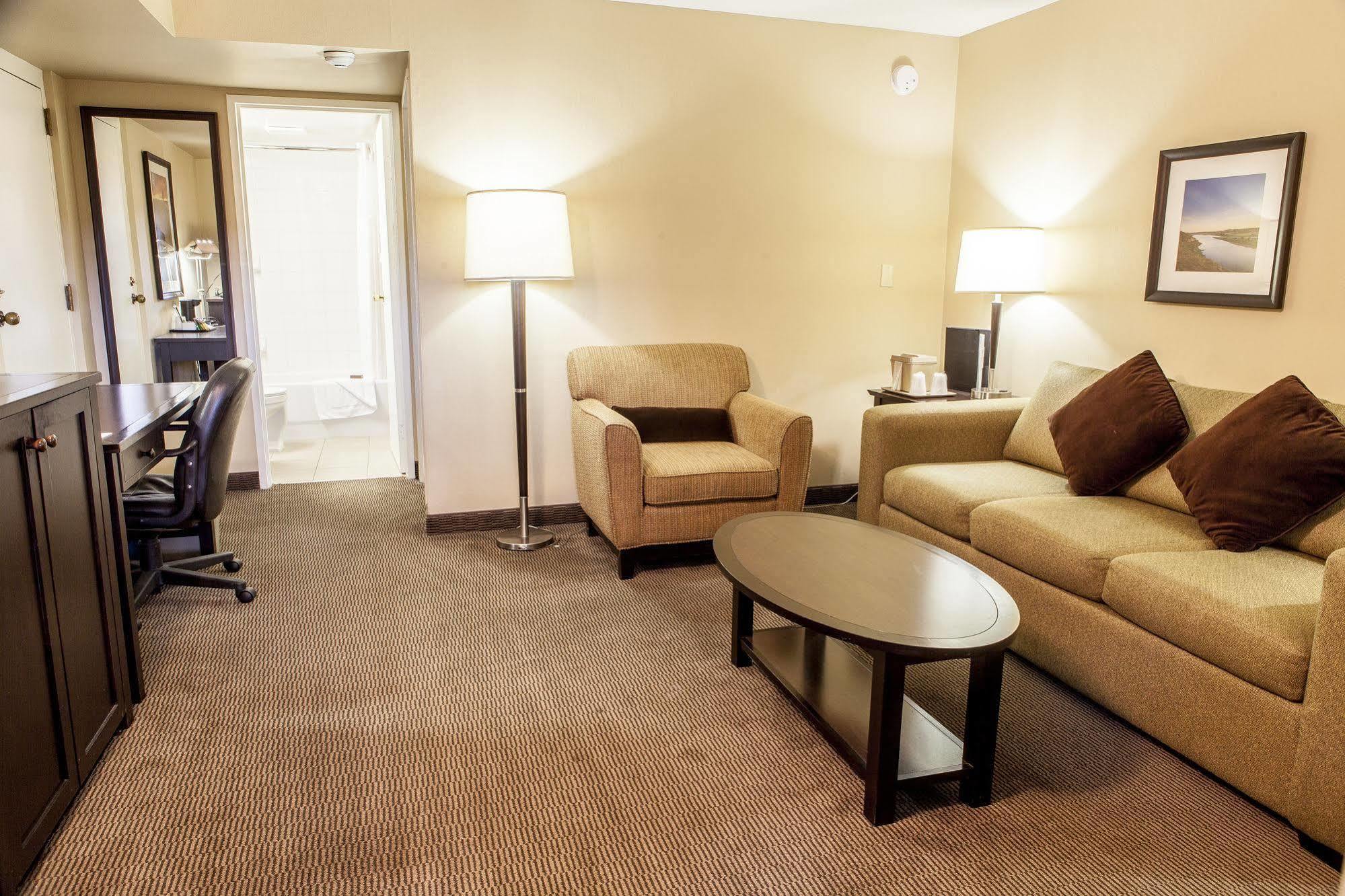 Baymont By Wyndham Red Deer Hotell Eksteriør bilde