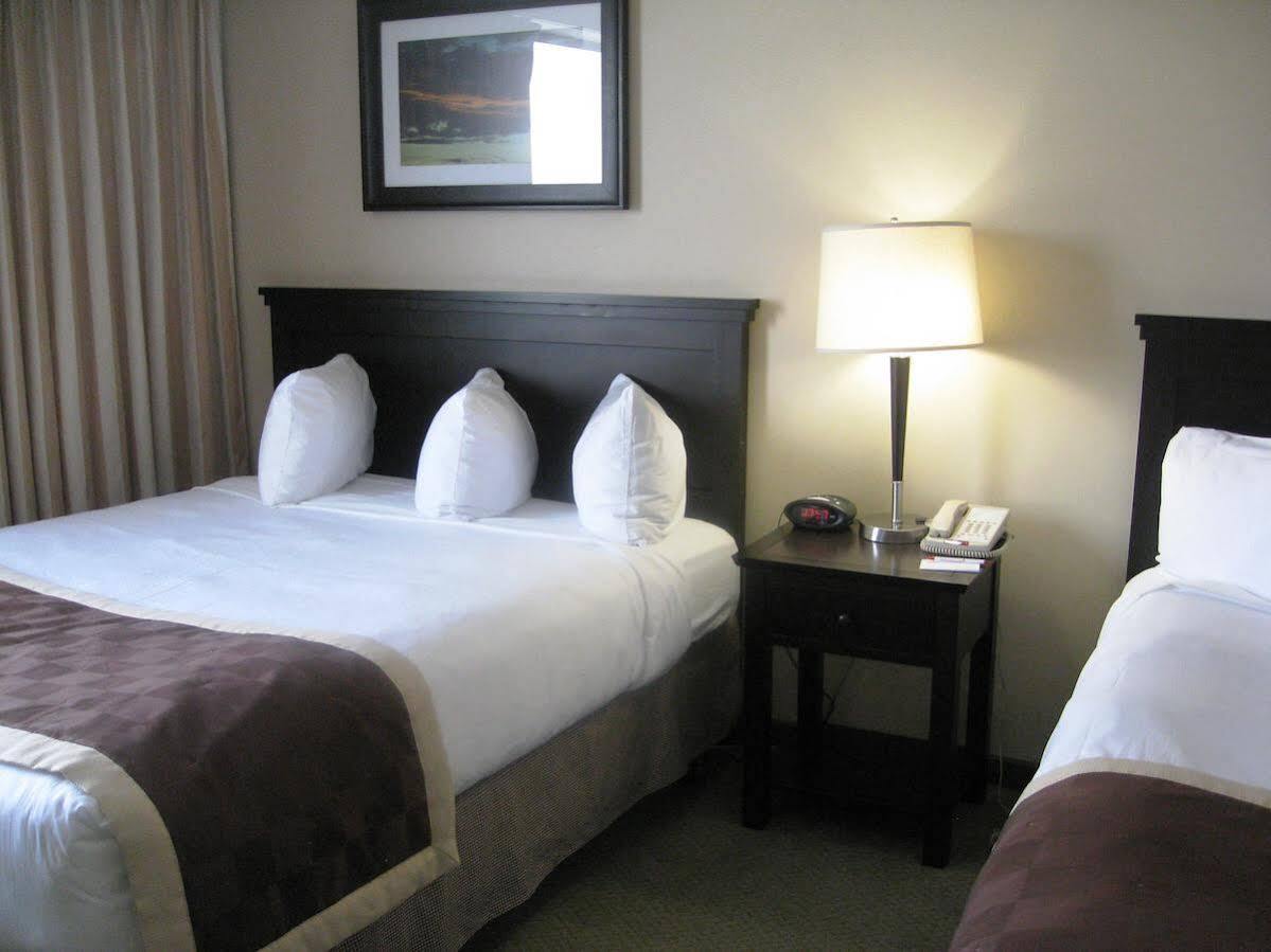 Baymont By Wyndham Red Deer Hotell Eksteriør bilde