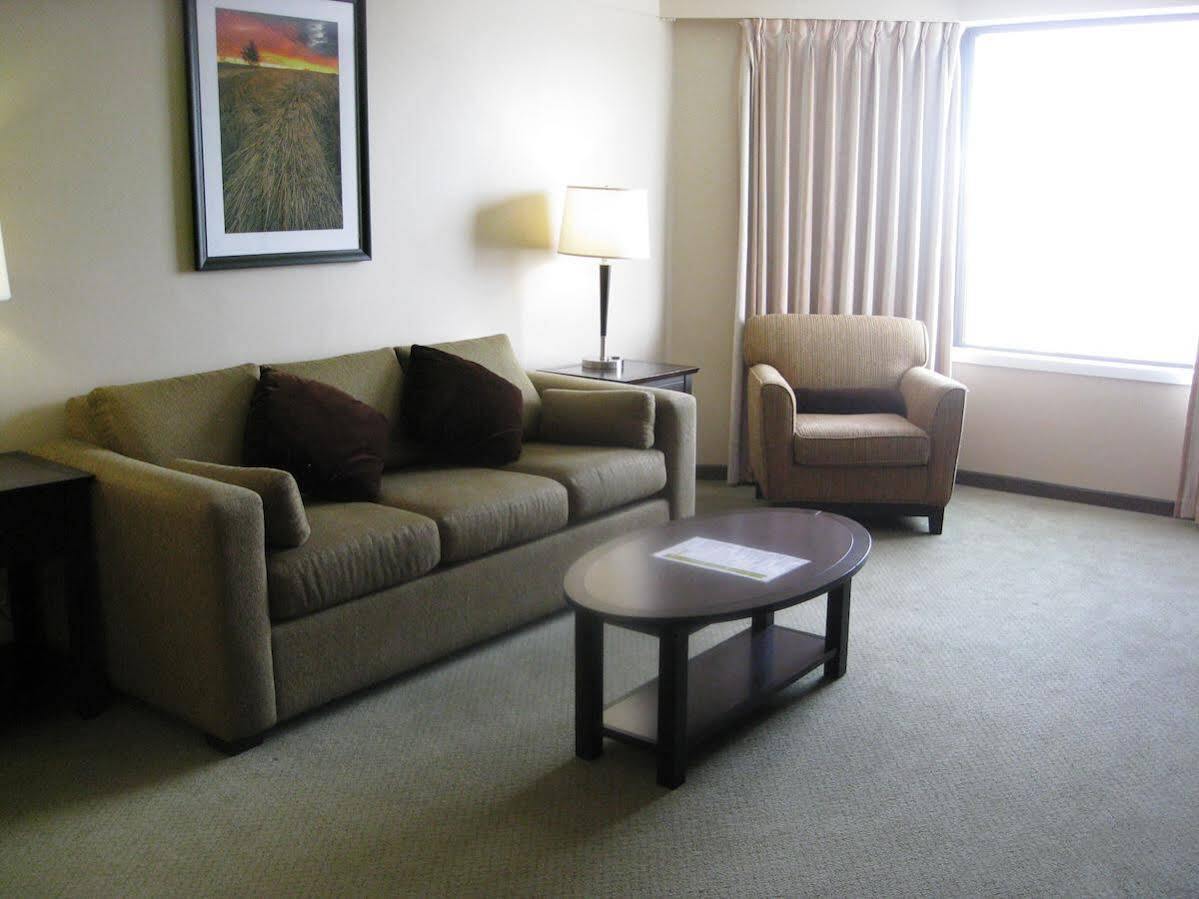 Baymont By Wyndham Red Deer Hotell Eksteriør bilde