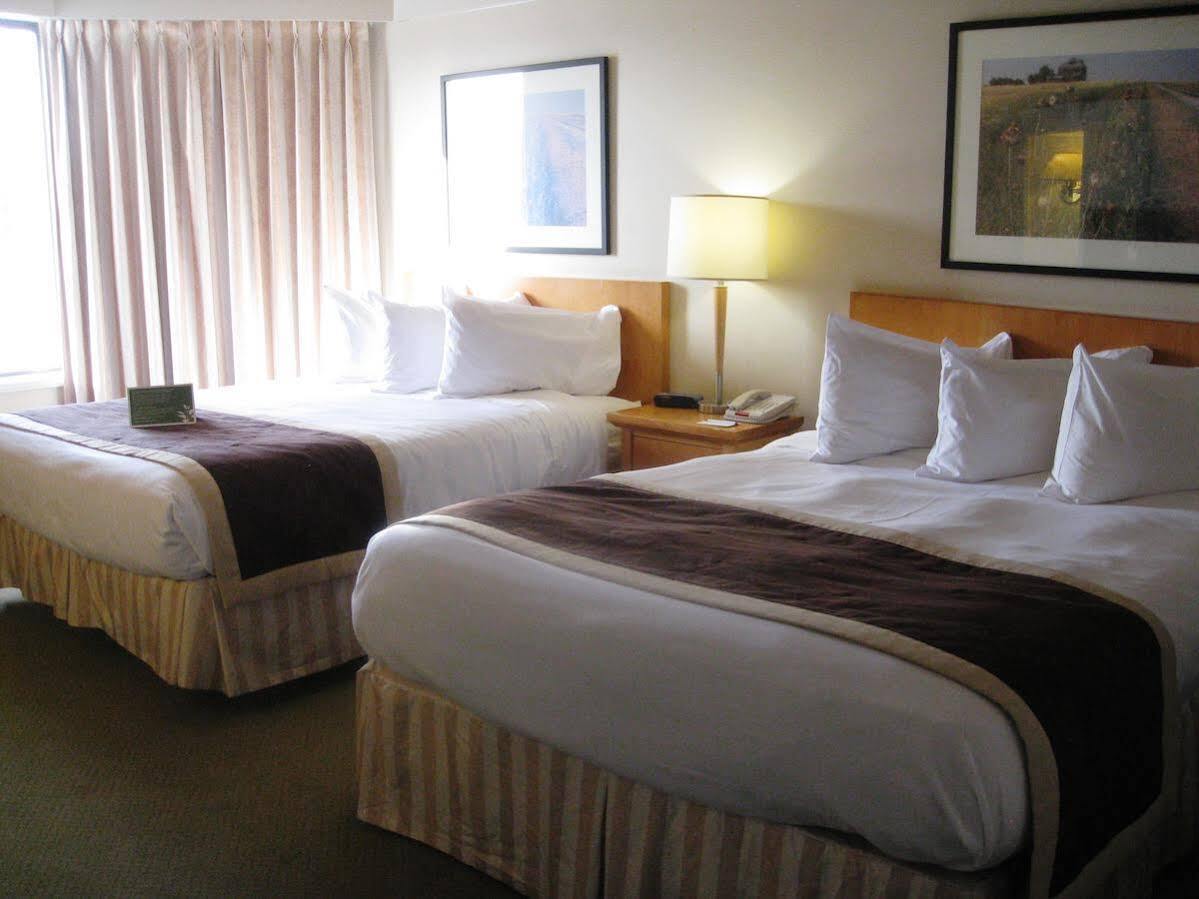 Baymont By Wyndham Red Deer Hotell Eksteriør bilde