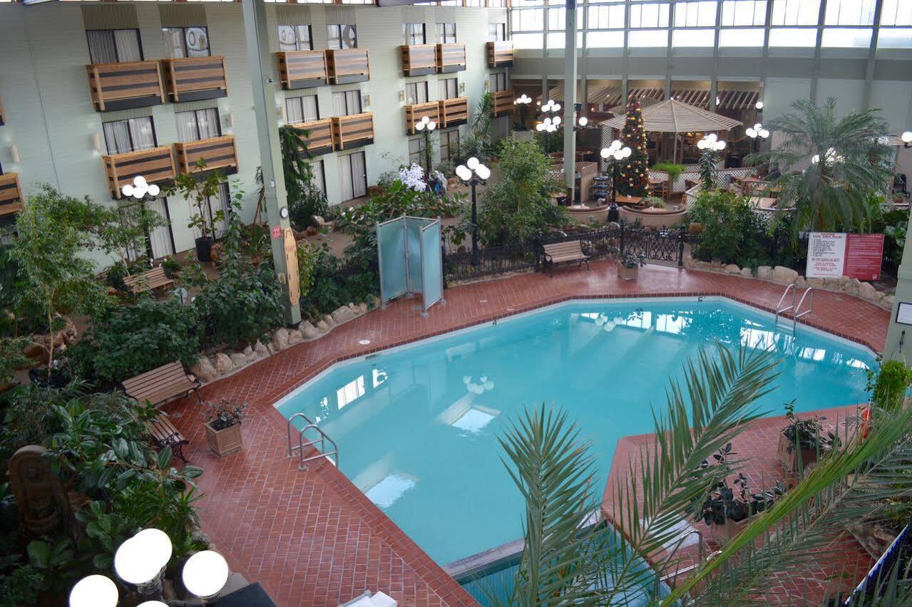 Baymont By Wyndham Red Deer Hotell Eksteriør bilde